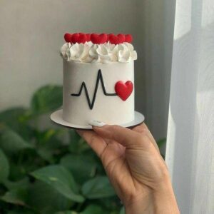 کیک ولنتاین عاشقانه